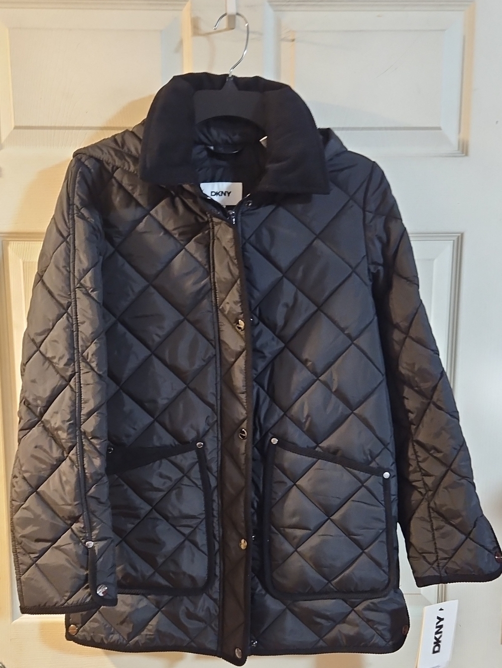 DKNY WOMEN'S BLACK QUILTED JACKET: NEW WITH TAGS: SIZE XS